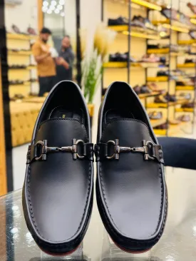 BLACK RED STRAP LOAFFERS
