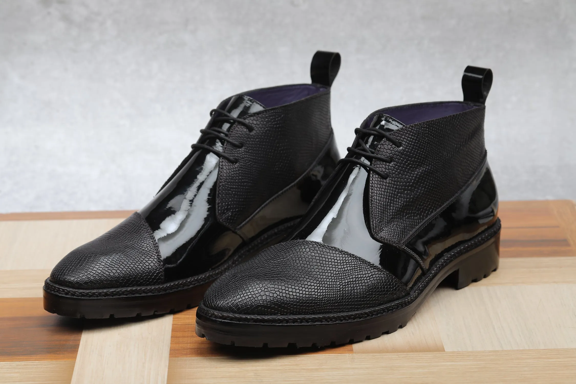 Classic Chukka Boot- Patent Black