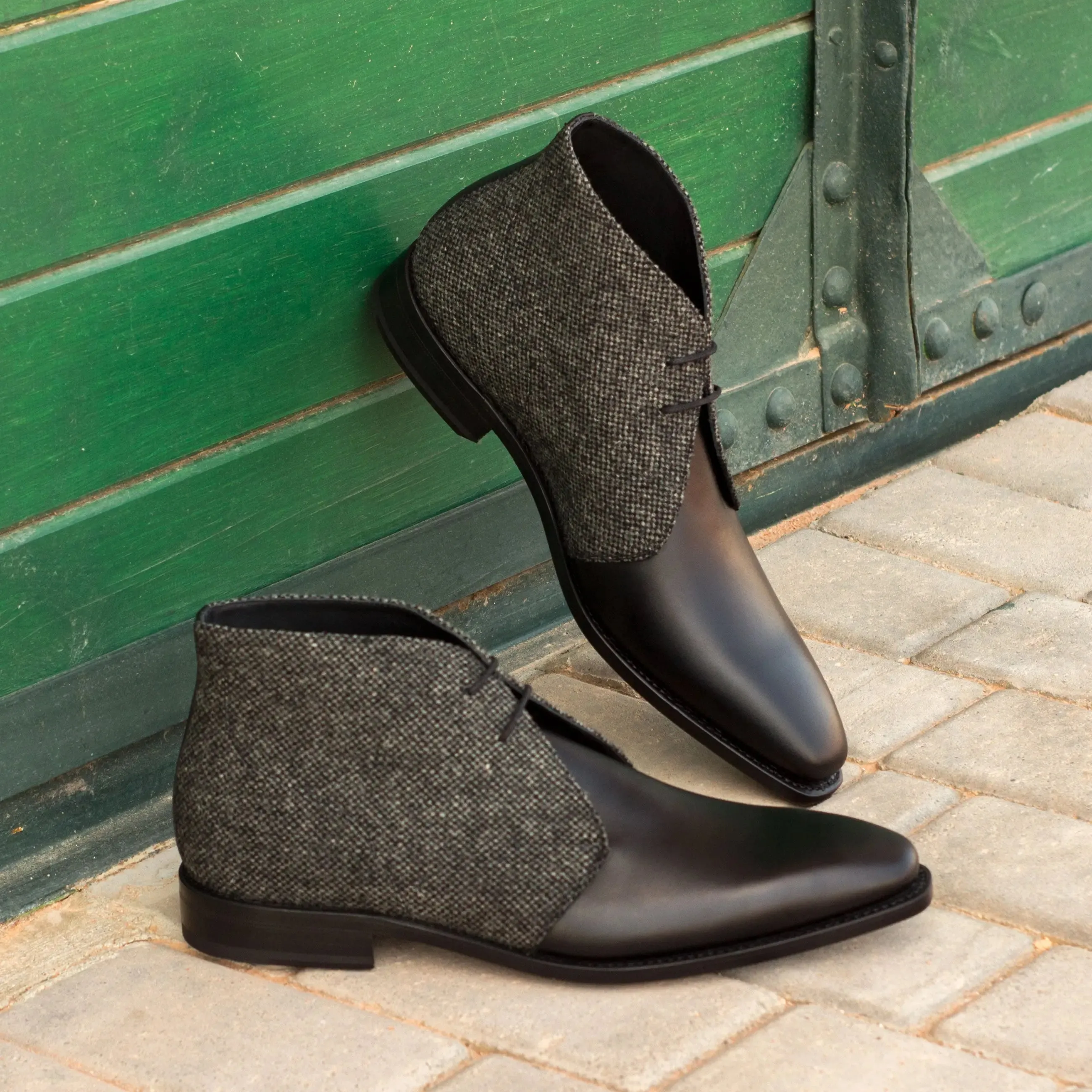 DapperFam Vivace in Black / Nailhead Men's Sartorial & Italian Leather Chukka