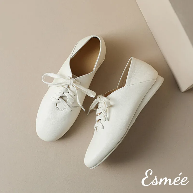 Leather Oxford Shoes with Round Toe Design