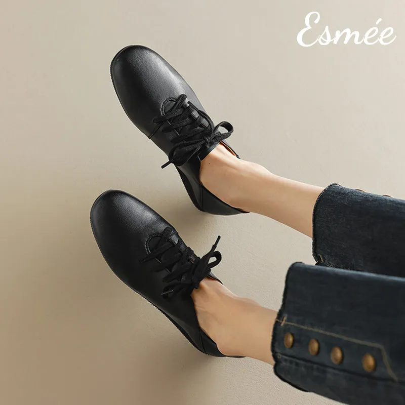 Leather Oxford Shoes with Round Toe Design
