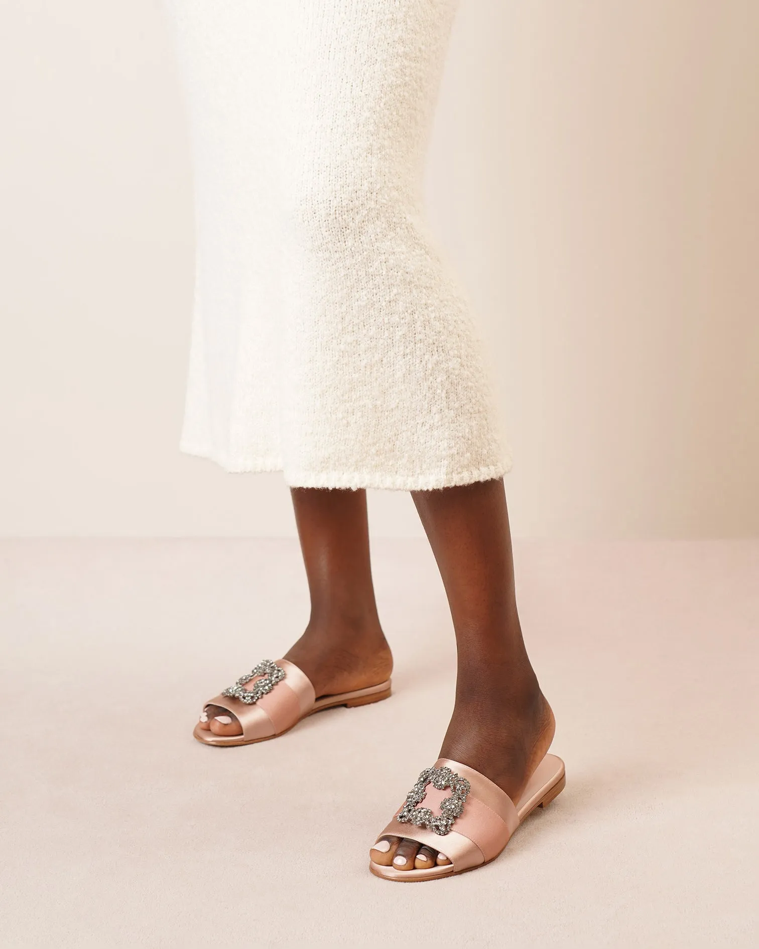 Martamod beige rose satin slides